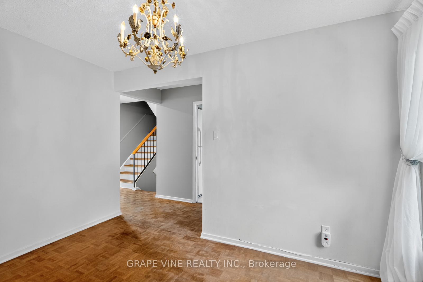 Photo 11 of 66 Rutherford Way, Ottawa, Kanata - Beaverbrook — HOMEH