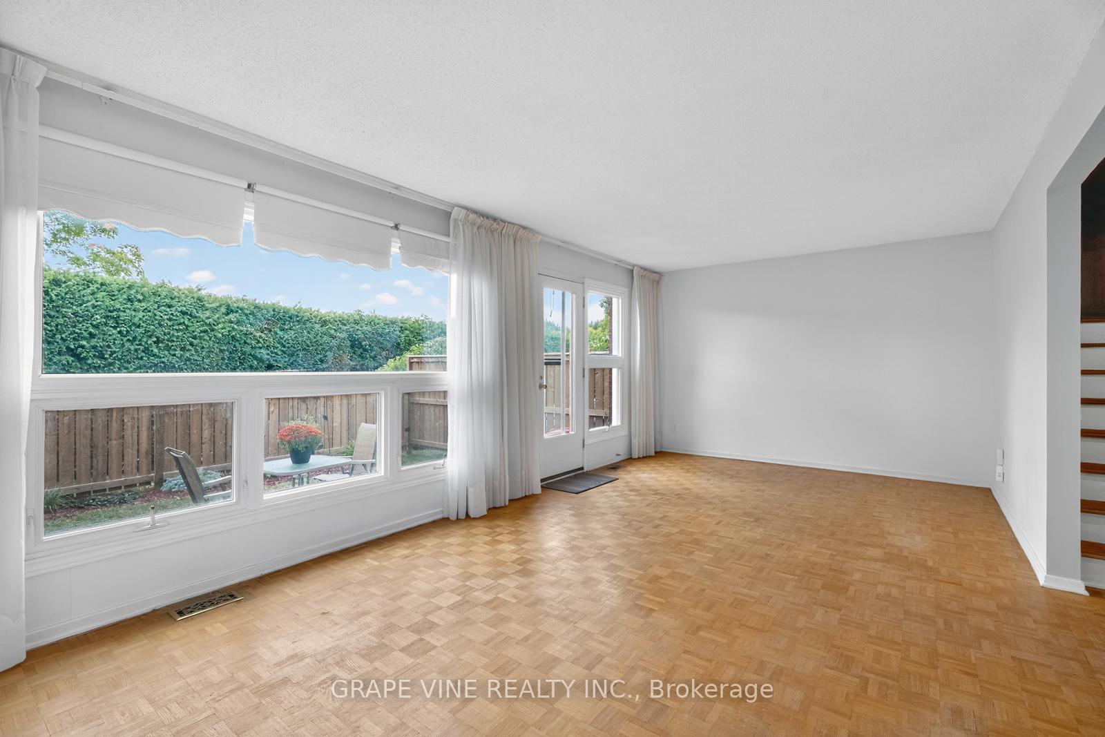 Photo 15 of 66 Rutherford Way, Ottawa, Kanata - Beaverbrook — HOMEH