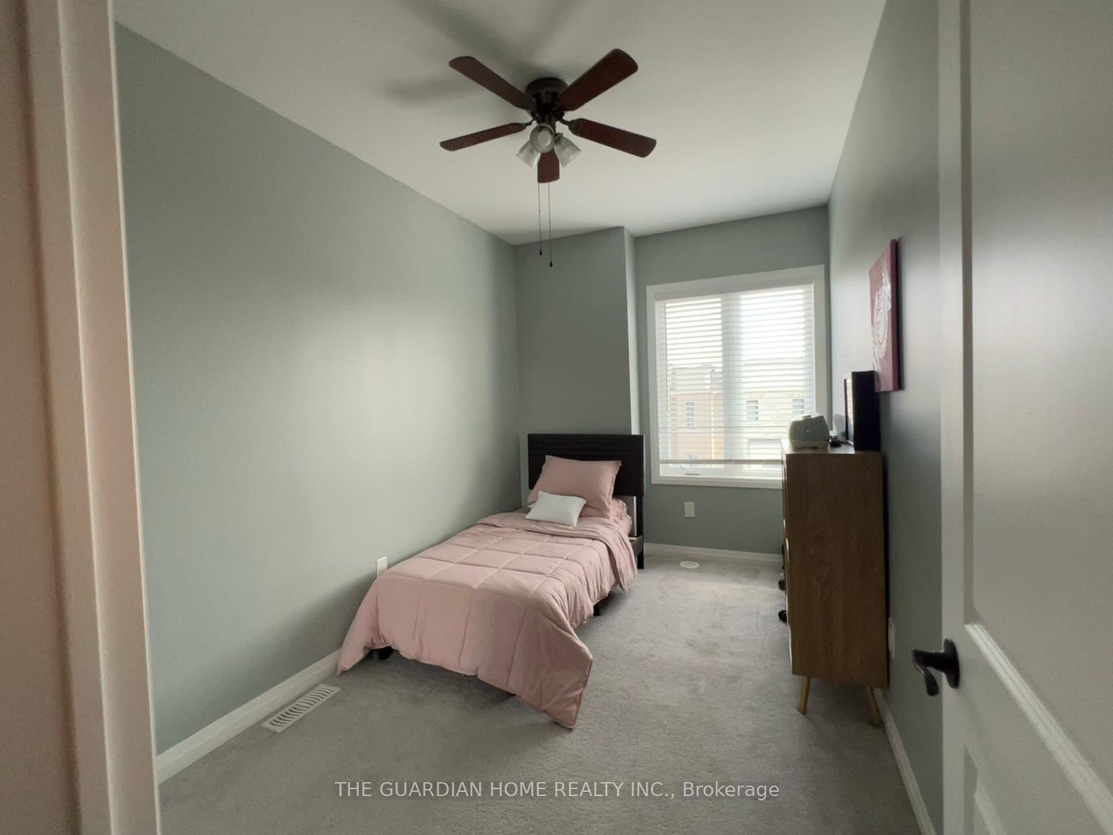 Photo 9 of 27 Clarington Boulevard, Clarington, Bowmanville — HOMEH