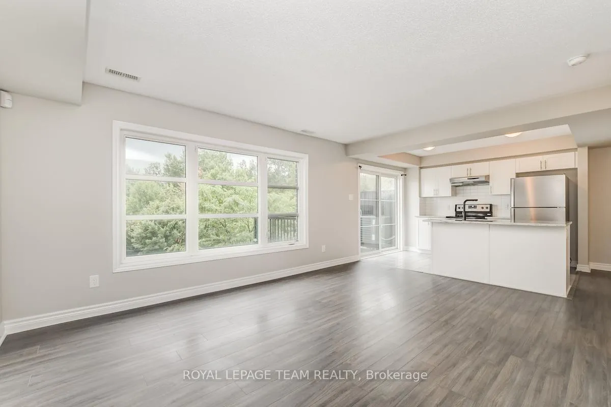 Photo 3 of 408 Silverstone Way, Ottawa, Barrhaven - Strandherd — HOMEH