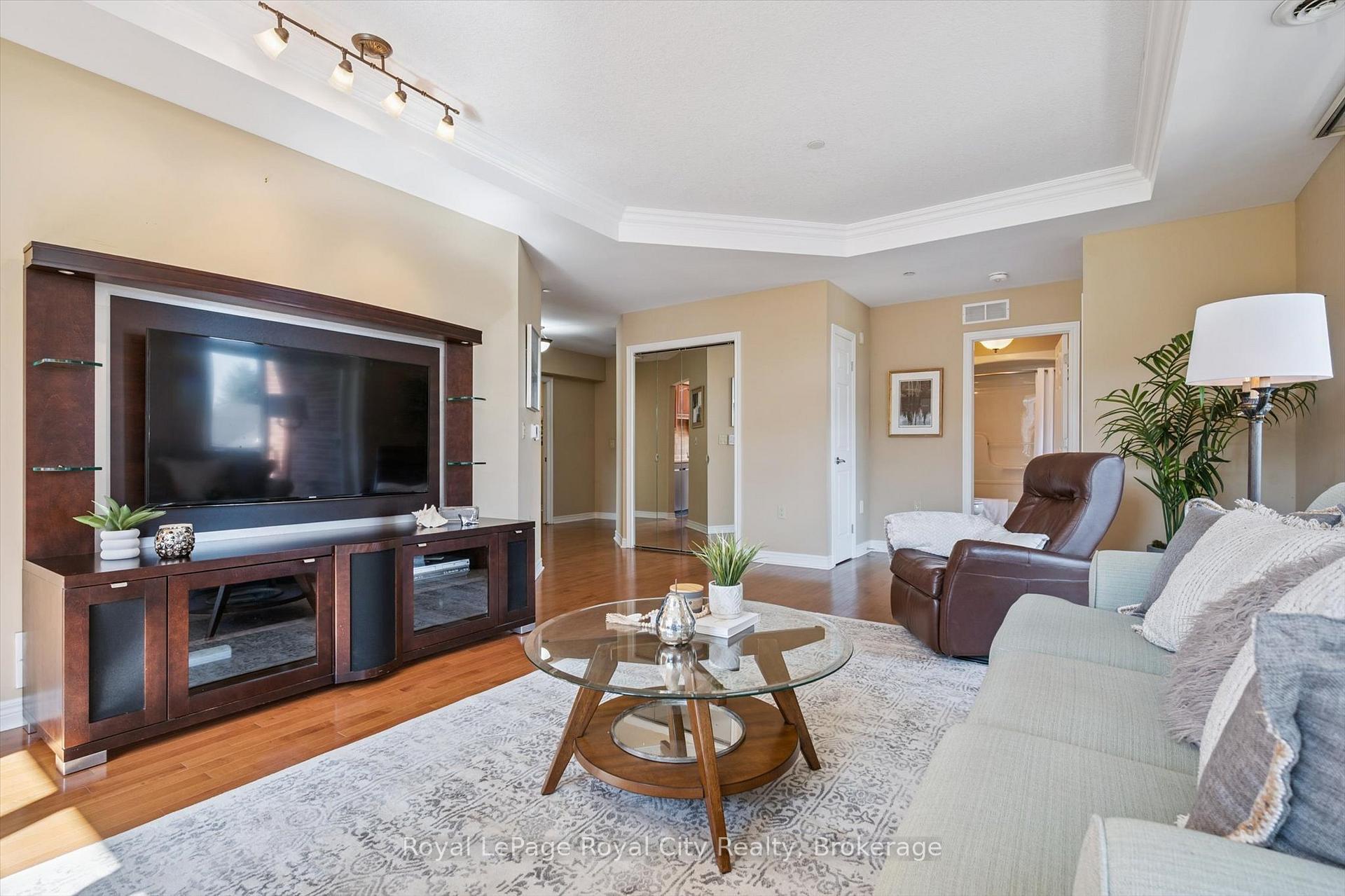Photo 5 of Unit D205, 71 Bayberry Drive, Guelph, Village By The Arboretum — HOMEH