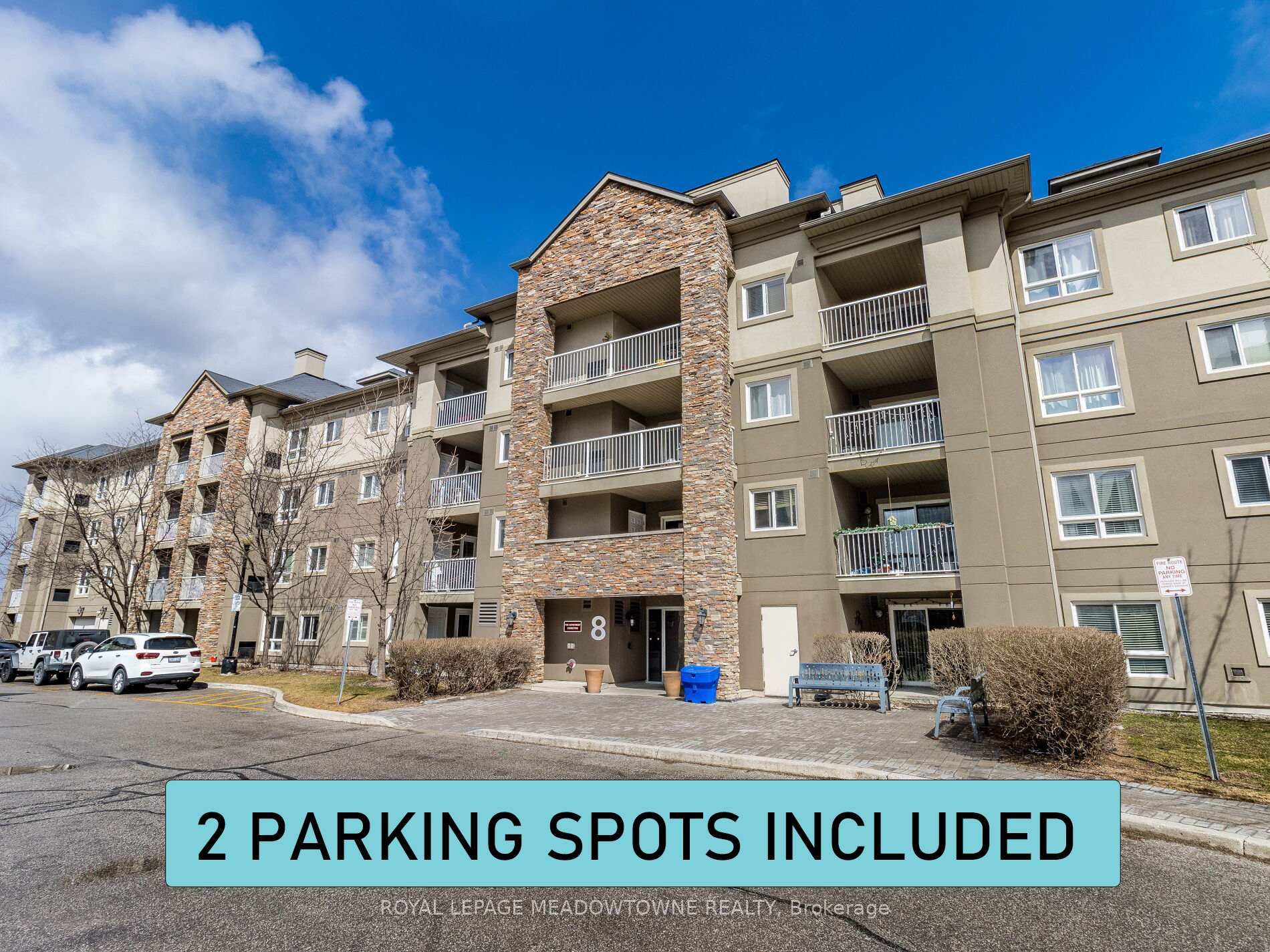 Front of Unit 1119, 8 Dayspring Circle