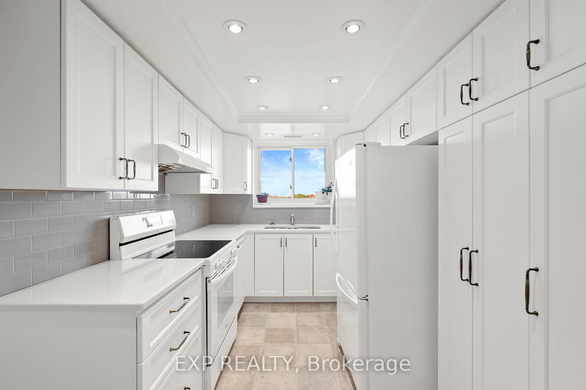 Photo 25 of Unit 903, 1705 Playfair Drive, Ottawa, Playfair Park — HOMEH