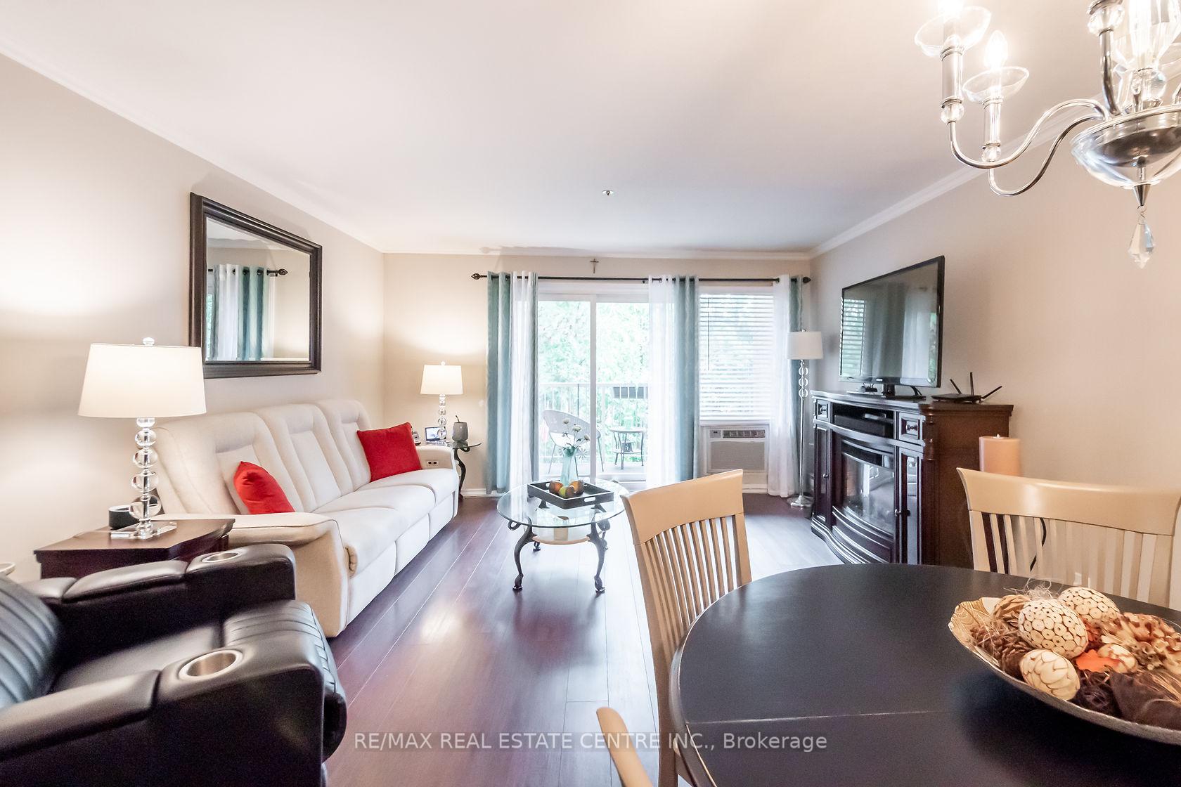 Photo 8 of Unit 105, 6 Niagara Street, Grimsby, Grimsby West — HOMEH