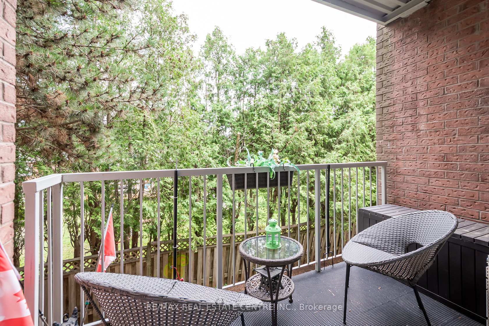 Photo 17 of Unit 105, 6 Niagara Street, Grimsby, Grimsby West — HOMEH