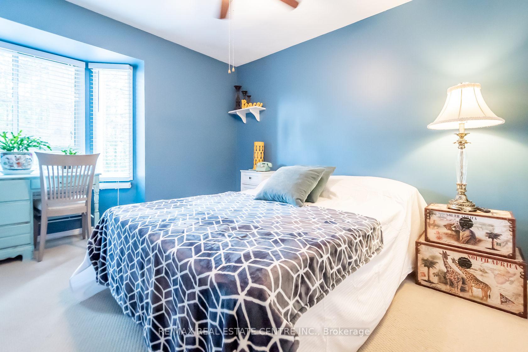 Photo 32 of Unit 105, 6 Niagara Street, Grimsby, Grimsby West — HOMEH