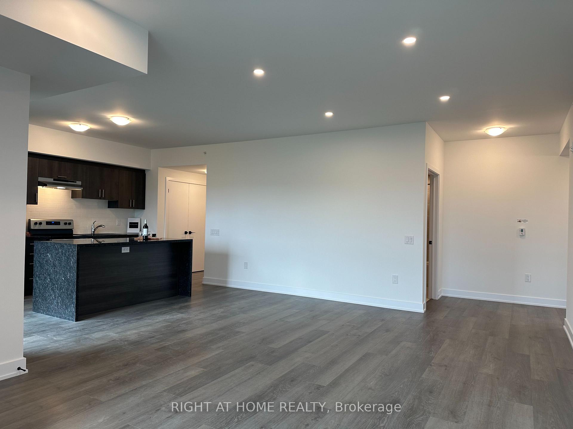 Photo 12 of Unit 314, 1 Chef Lane, Barrie, Rural Barrie Southeast — HOMEH