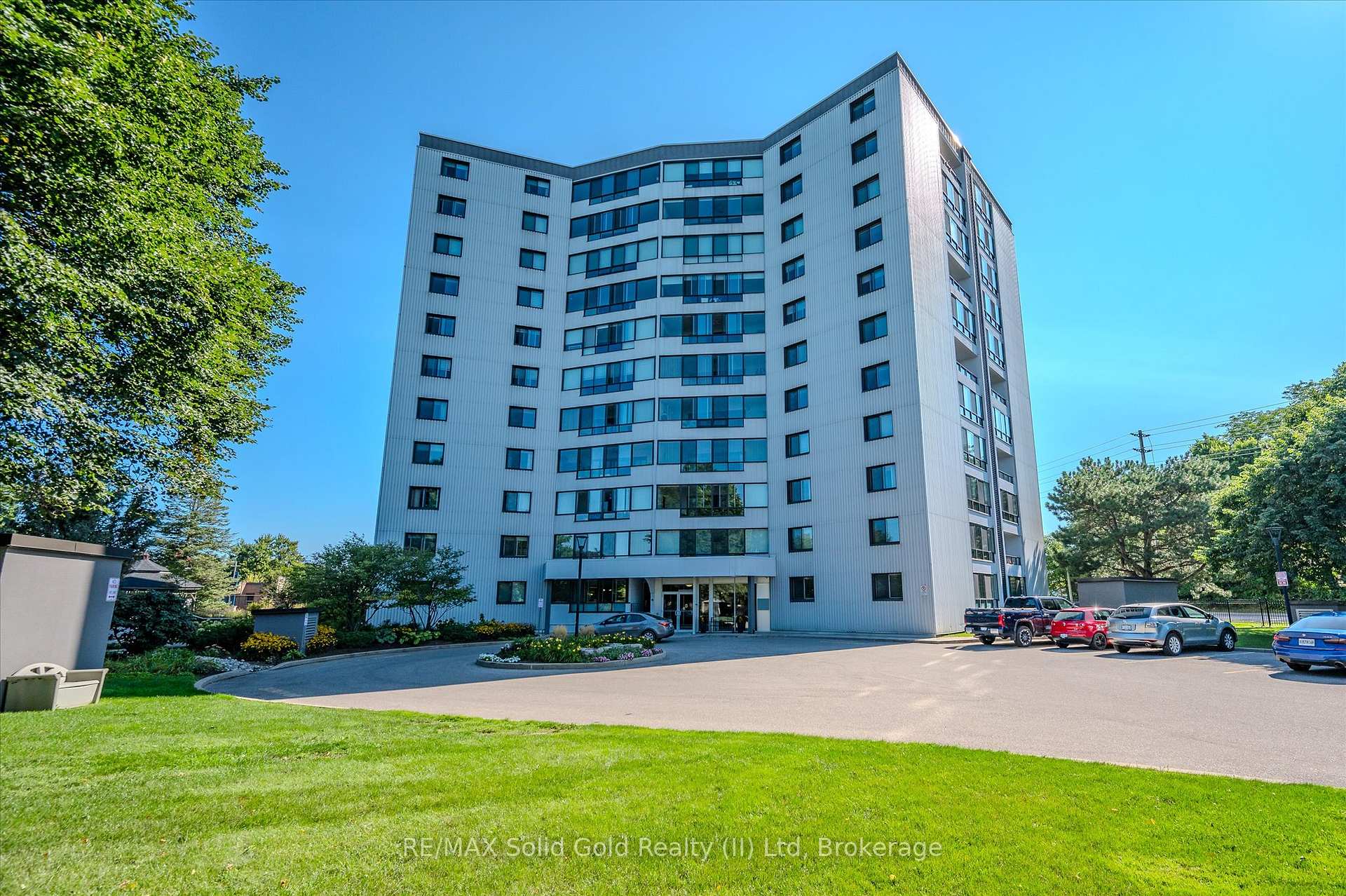 Photo 2 of Unit 603, 250 Glenridge Drive, Waterloo — HOMEH