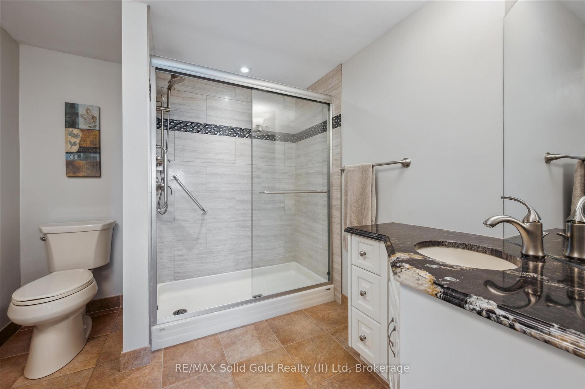 Photo 33 of Unit 603, 250 Glenridge Drive, Waterloo — HOMEH