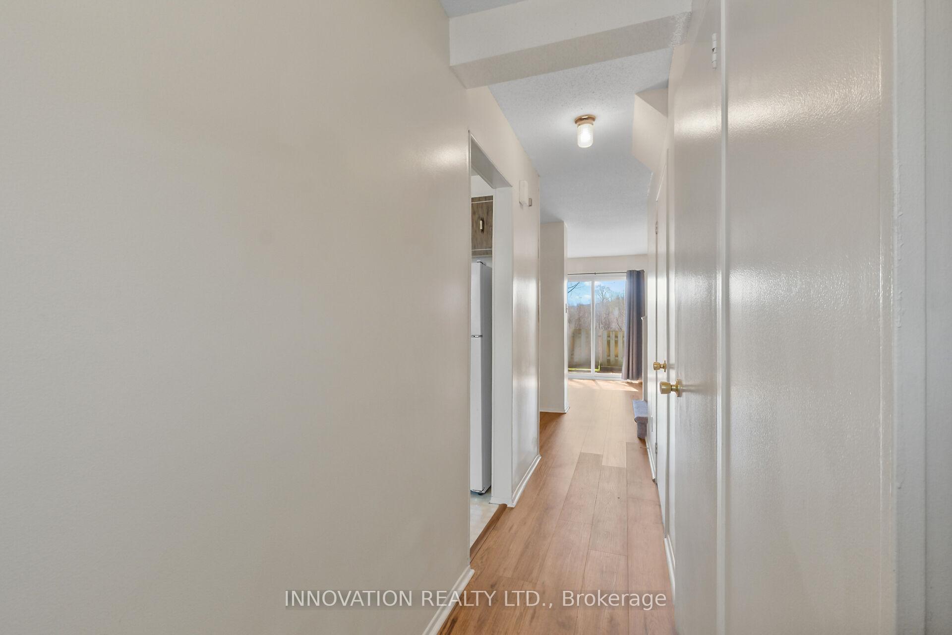 Photo 5 of 1411 Perez Crescent, Ottawa, Carson Grove — HOMEH