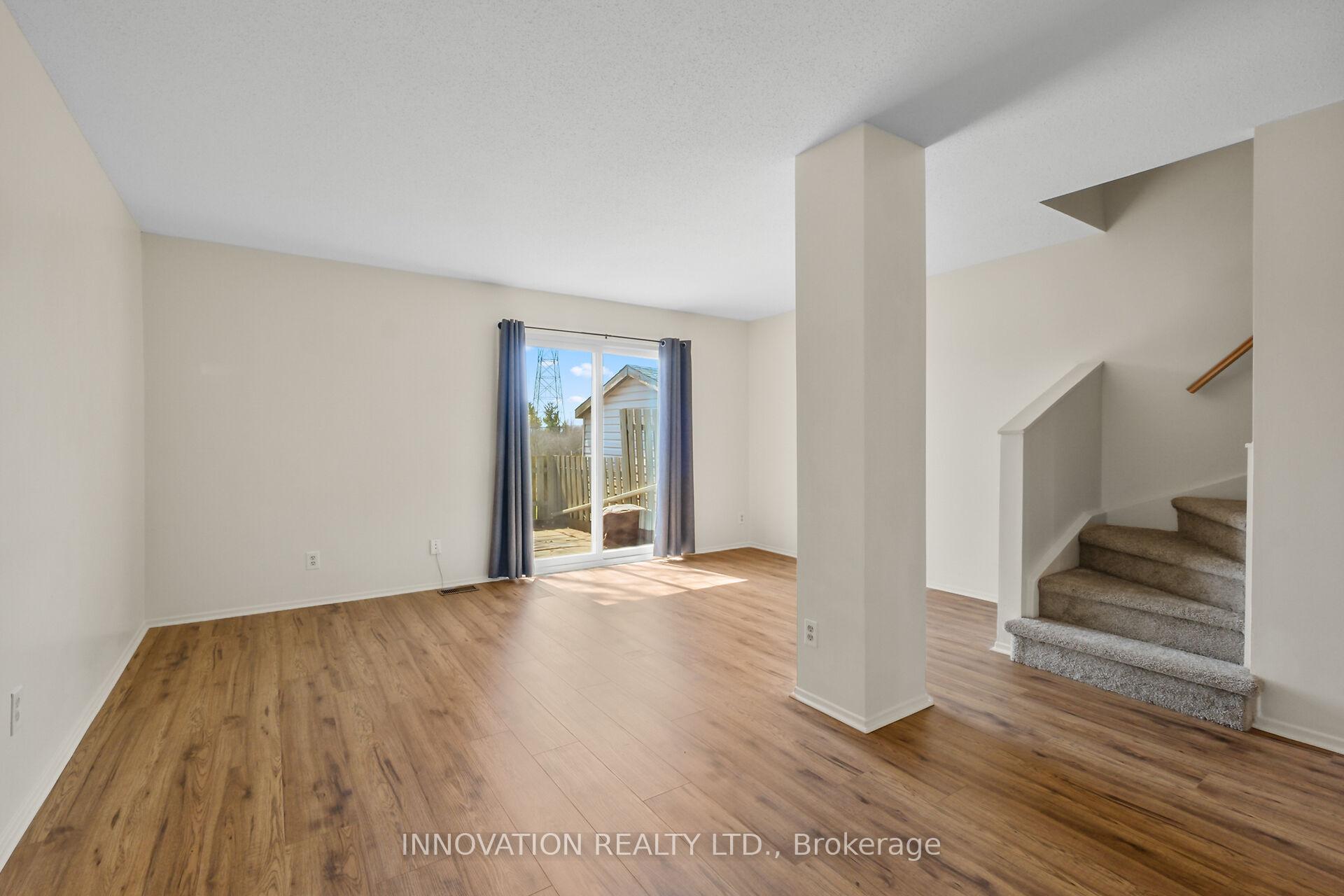 Photo 11 of 1411 Perez Crescent, Ottawa, Carson Grove — HOMEH