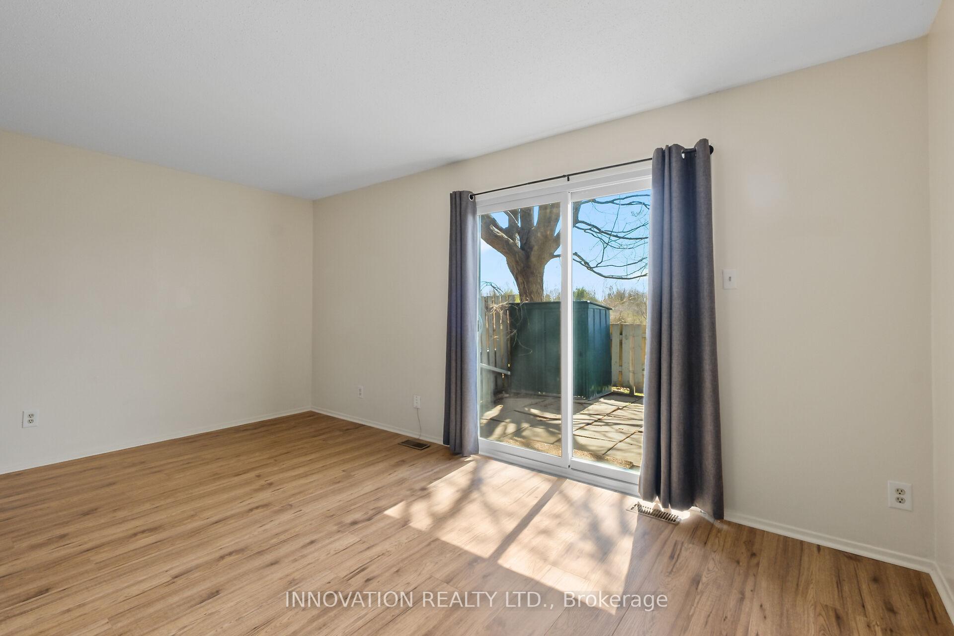 Photo 13 of 1411 Perez Crescent, Ottawa, Carson Grove — HOMEH