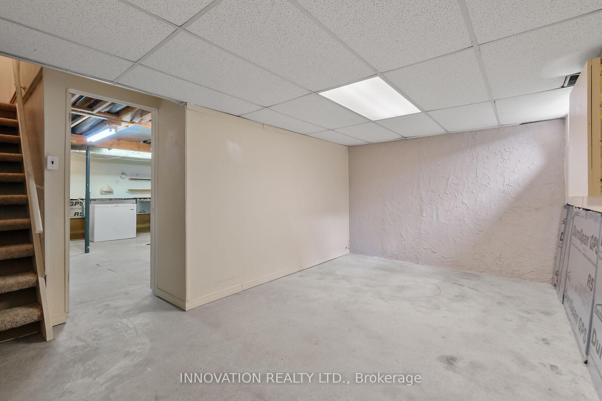 Photo 26 of 1411 Perez Crescent, Ottawa, Carson Grove — HOMEH