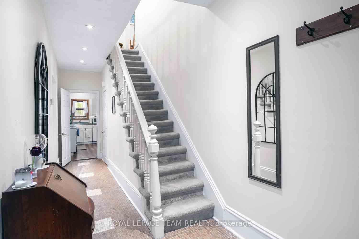 Photo 15 of 167 Drummond Street, Ottawa, Ottawa East — HOMEH
