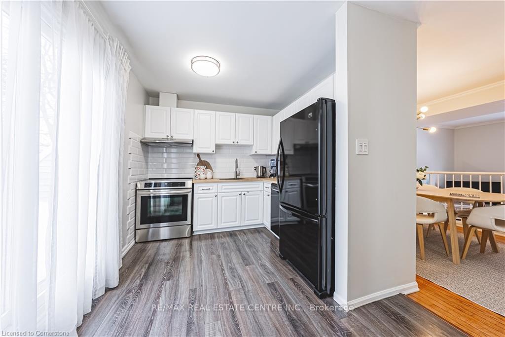 Photo 9 of Unit 27, 111 Traynor Avenue, Kitchener — HOMEH