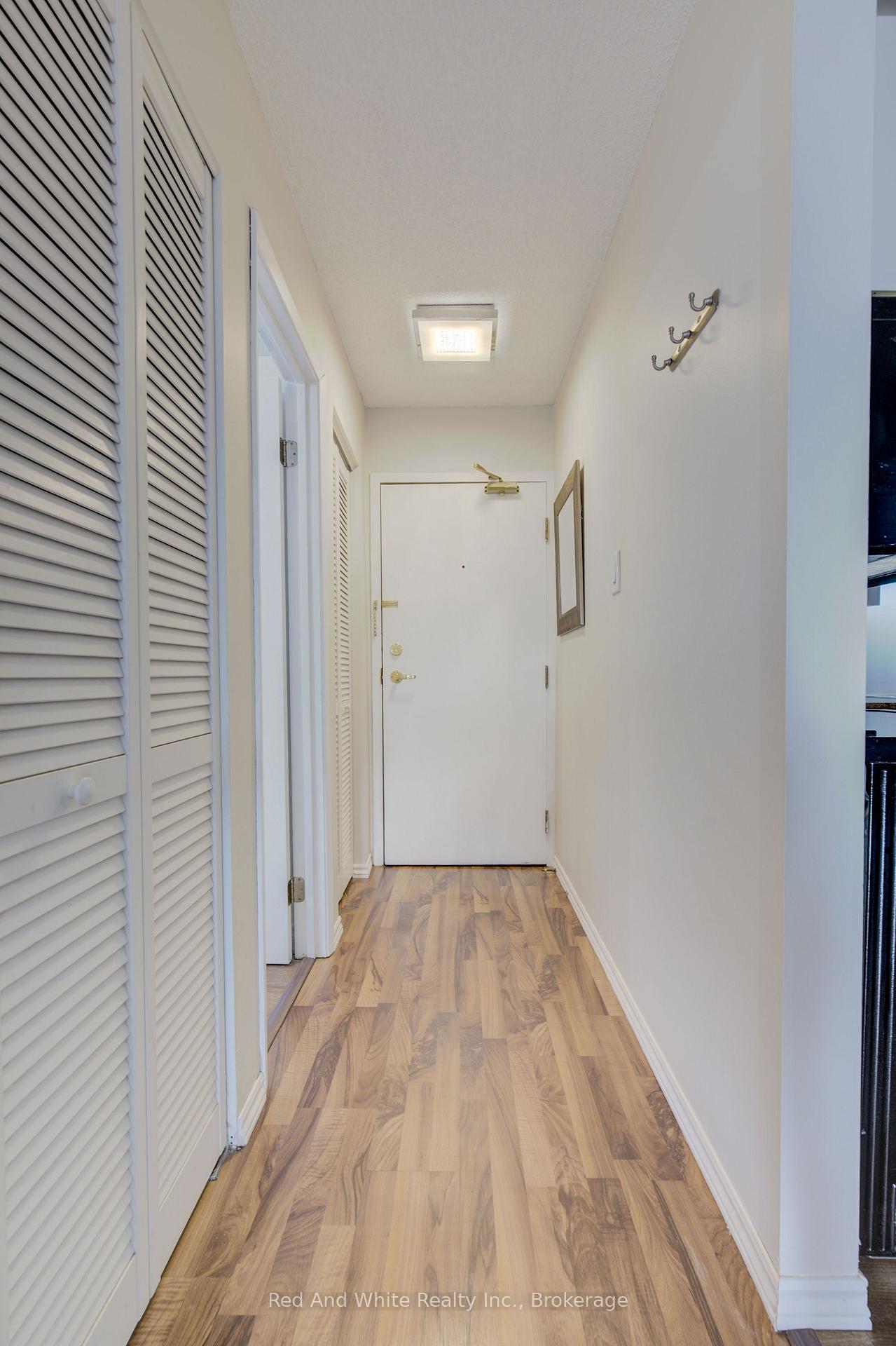 Photo 2 of Unit 302, 500 Westmount Road W, Kitchener — HOMEH