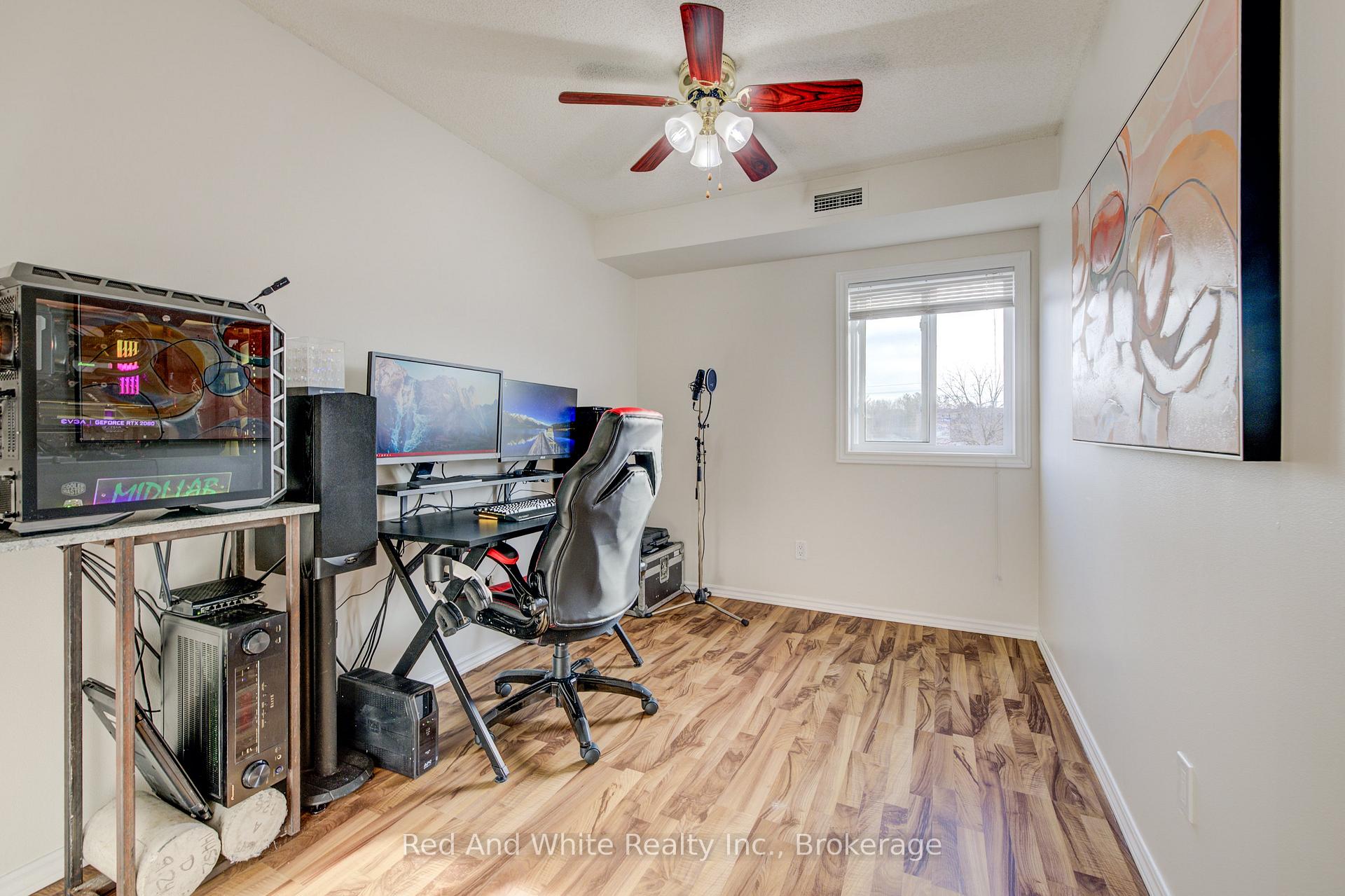 Photo 8 of Unit 302, 500 Westmount Road W, Kitchener — HOMEH
