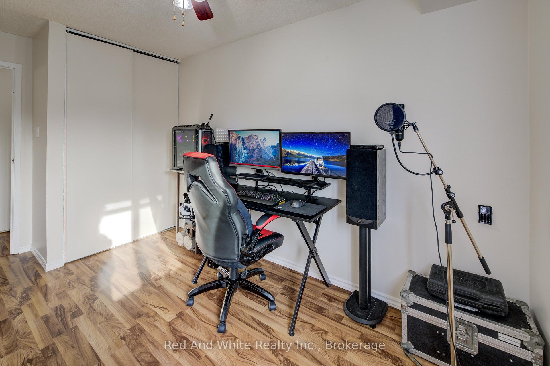 Photo 9 of Unit 302, 500 Westmount Road W, Kitchener — HOMEH