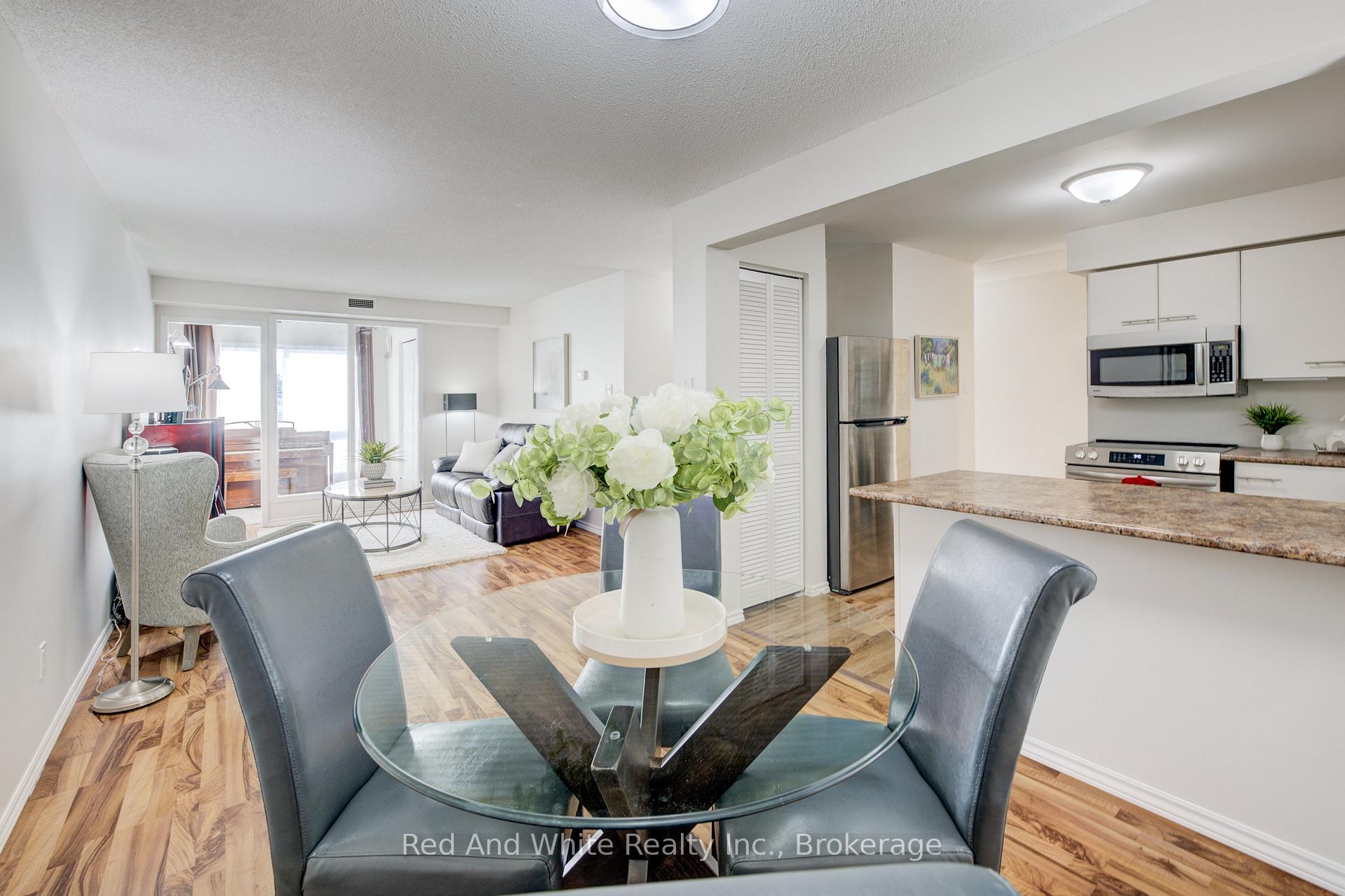 Photo 14 of Unit 302, 500 Westmount Road W, Kitchener — HOMEH