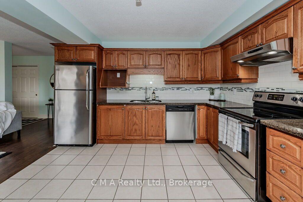 Photo 19 of Unit 302, 1522 King Street E, Kitchener — HOMEH