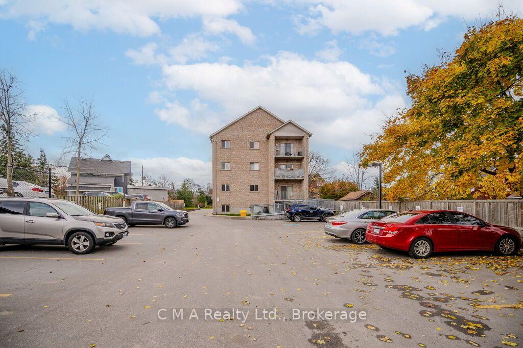 Photo 75 of Unit 302, 1522 King Street E, Kitchener — HOMEH
