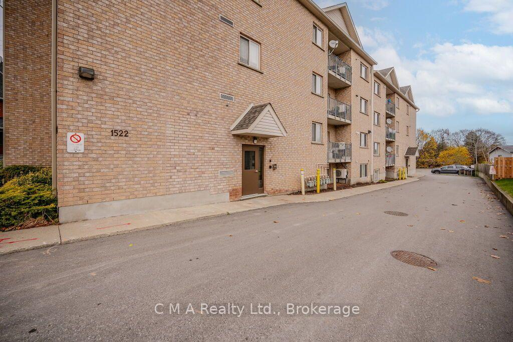 Photo 25 of Unit 302, 1522 King Street E, Kitchener — HOMEH
