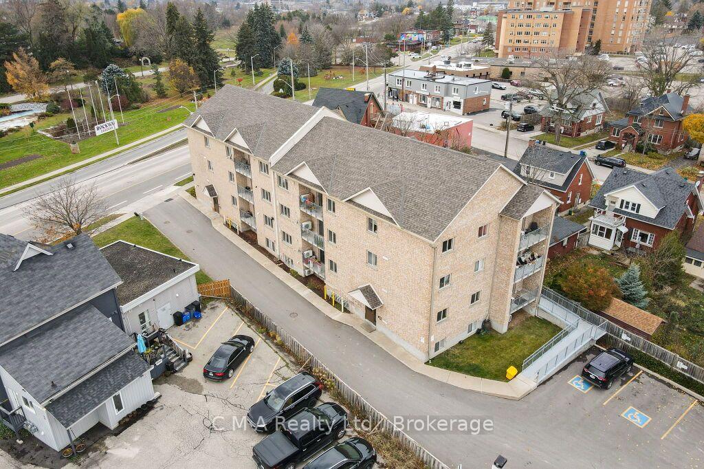 Photo 57 of Unit 302, 1522 King Street E, Kitchener — HOMEH