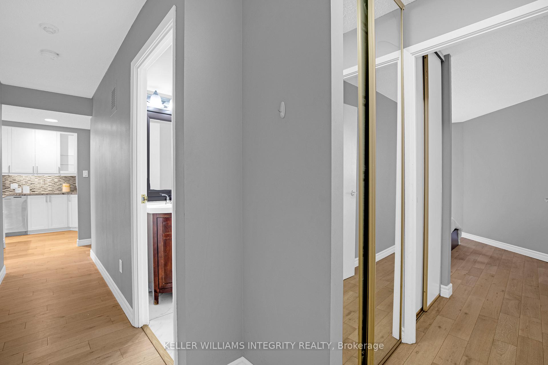 Photo 7 of Unit 401, 309 Cumberland Street, Ottawa, Lower Town/Byward Market — HOMEH
