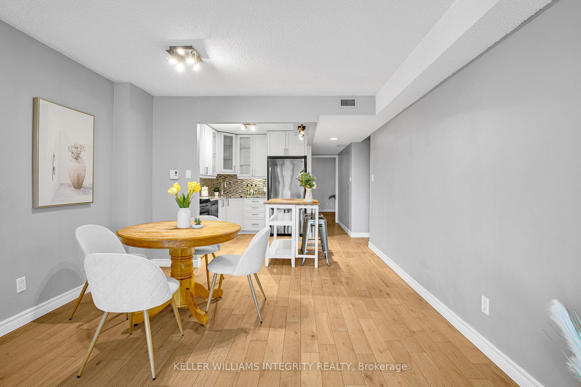 Photo 14 of Unit 401, 309 Cumberland Street, Ottawa, Lower Town/Byward Market — HOMEH