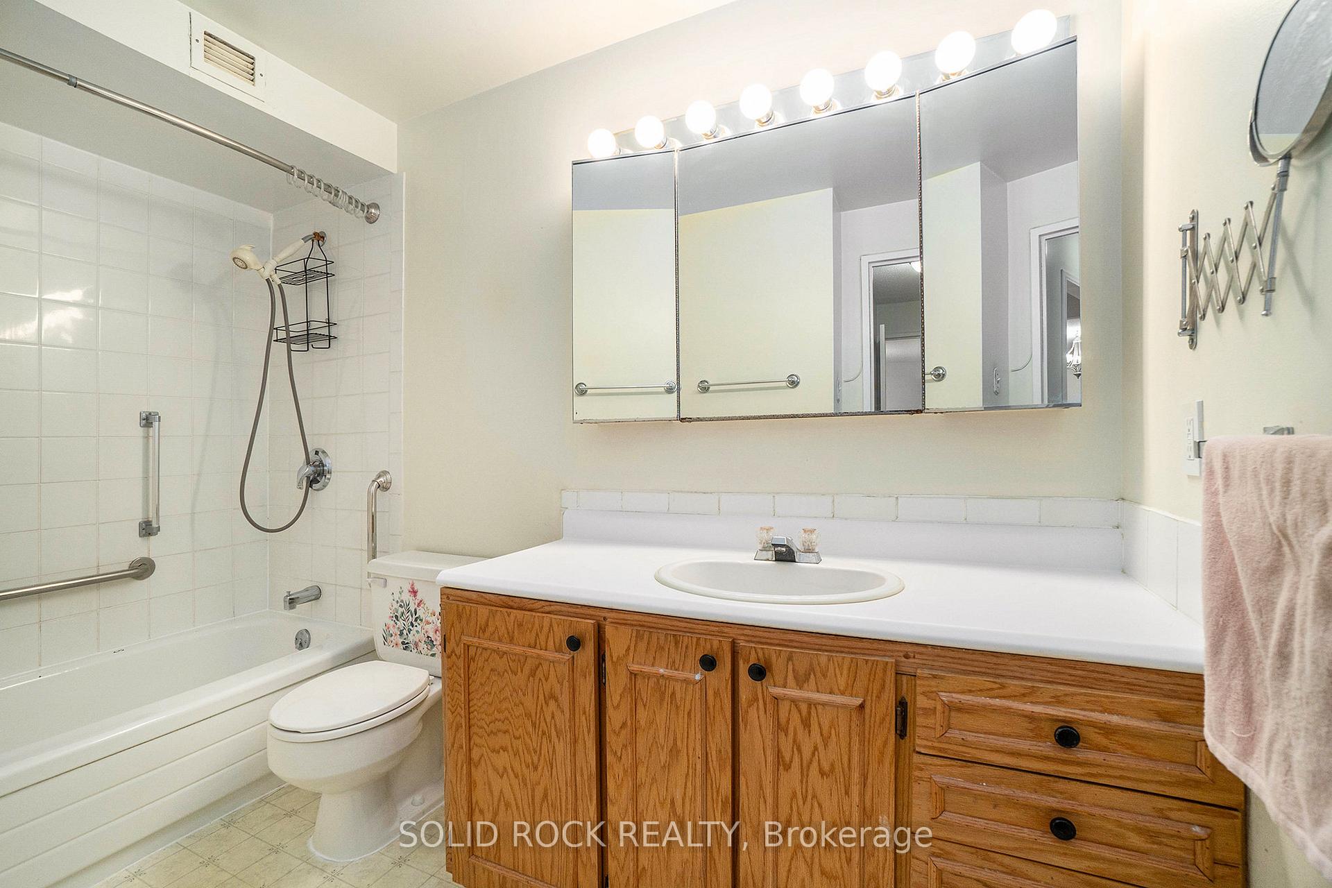 Photo 16 of Unit 1201, 415 Greenview Avenue, Ottawa, Britannia — HOMEH