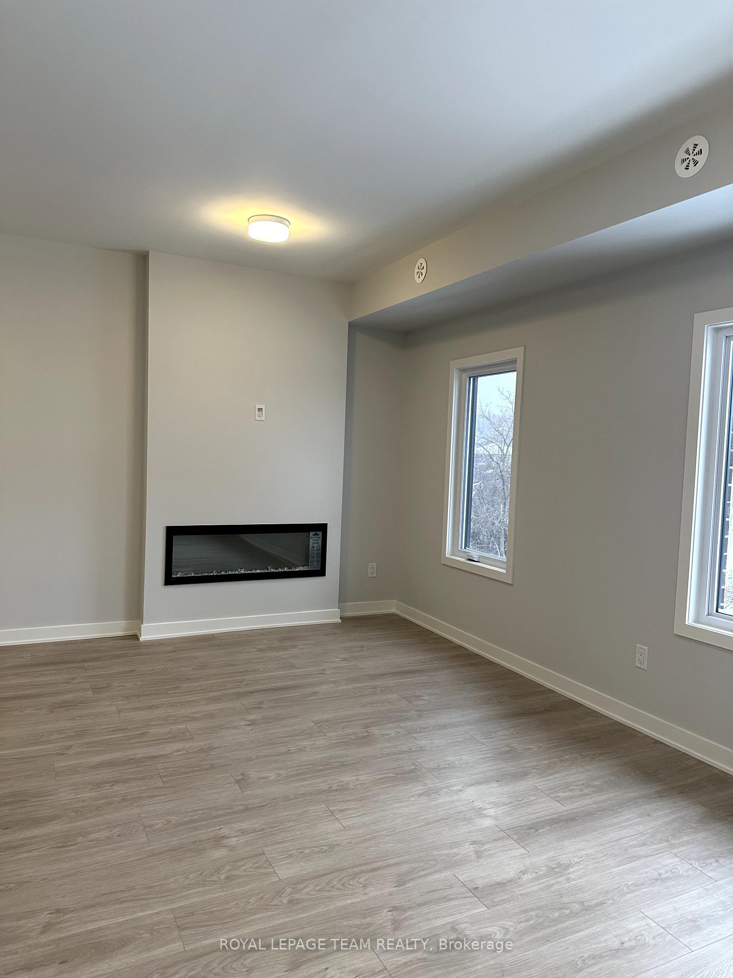 Photo 1 of 602 Mishi, Ottawa, CFB Rockcliffe and Area — HOMEH