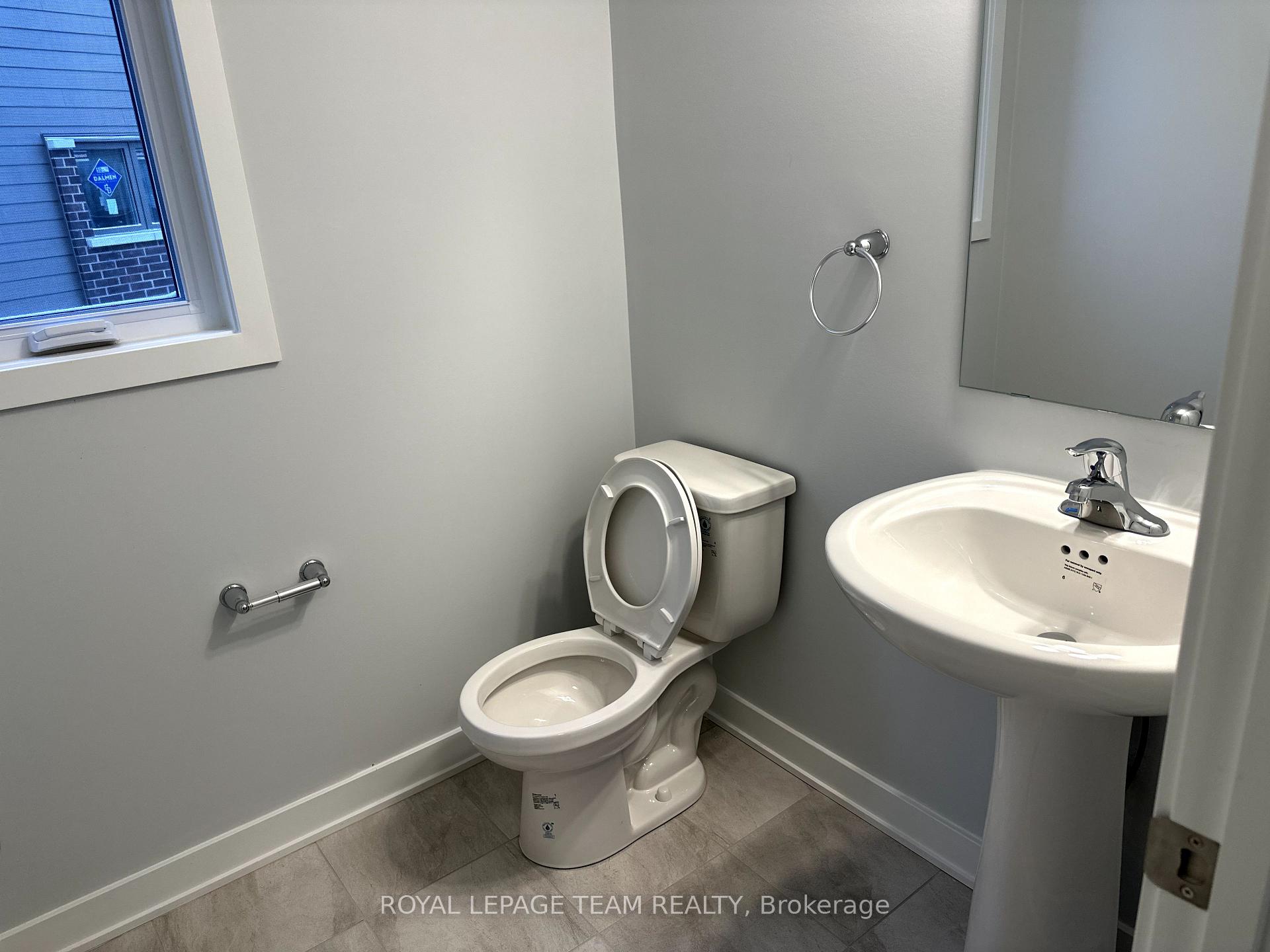 Photo 3 of 602 Mishi, Ottawa, CFB Rockcliffe and Area — HOMEH