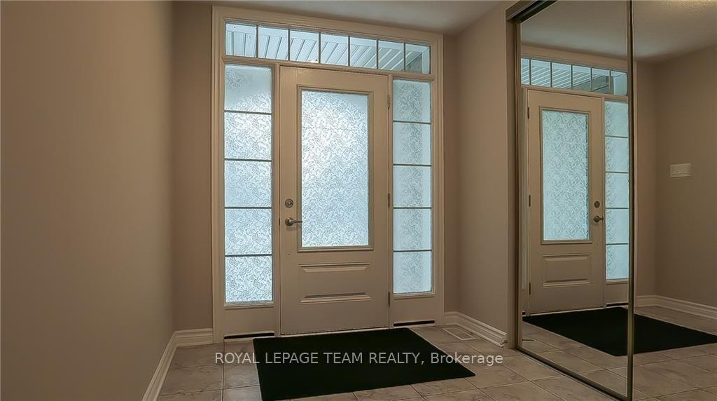 Photo 2 of 6 Stoneleigh Street, Ottawa, Barrhaven - Strandherd — HOMEH