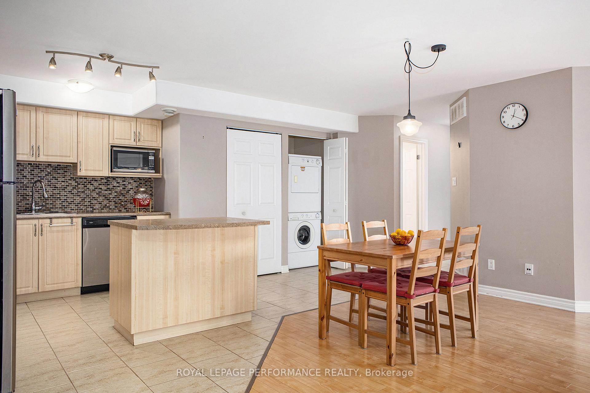 Photo 6 of Unit 7, 1230 Marenger Street, Ottawa, Convent Glen South — HOMEH