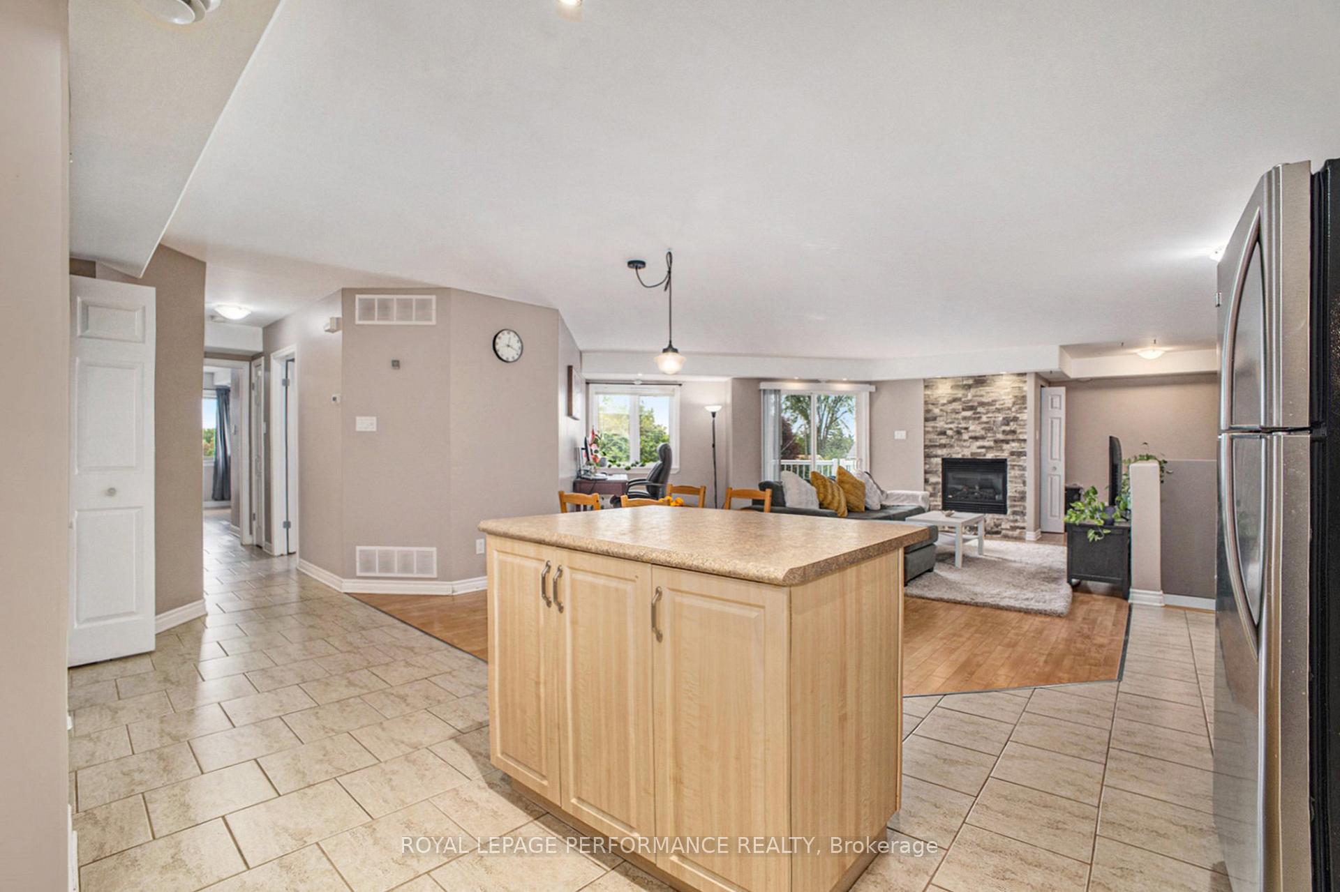 Photo 11 of Unit 7, 1230 Marenger Street, Ottawa, Convent Glen South — HOMEH