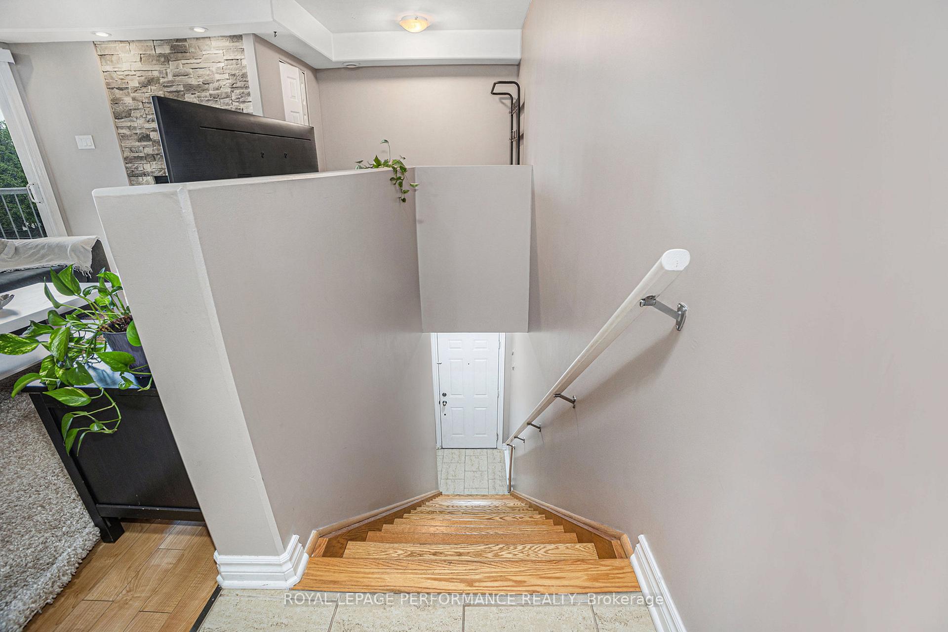 Photo 23 of Unit 7, 1230 Marenger Street, Ottawa, Convent Glen South — HOMEH