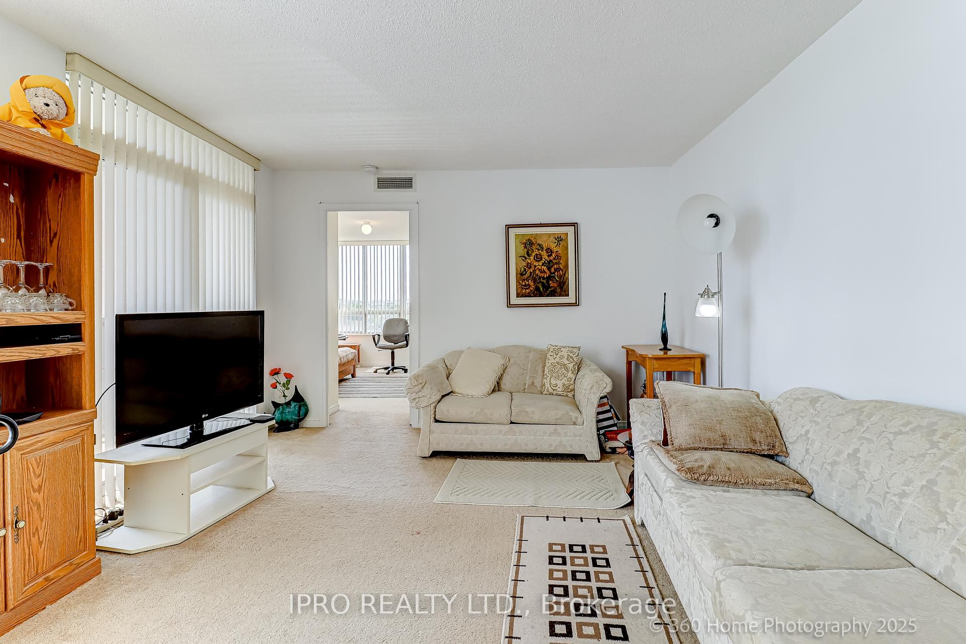 Photo 4 of Unit 817, 1200 The Elsplanade Road N, Pickering, Town Centre — HOMEH