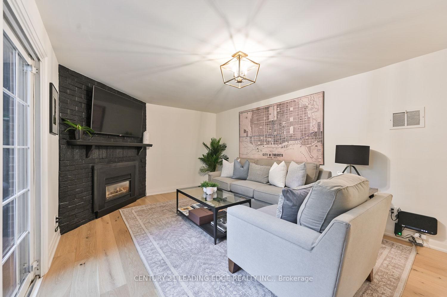 Photo 57 of 2 Bramble Way, Markham, Markham Village — HOMEH