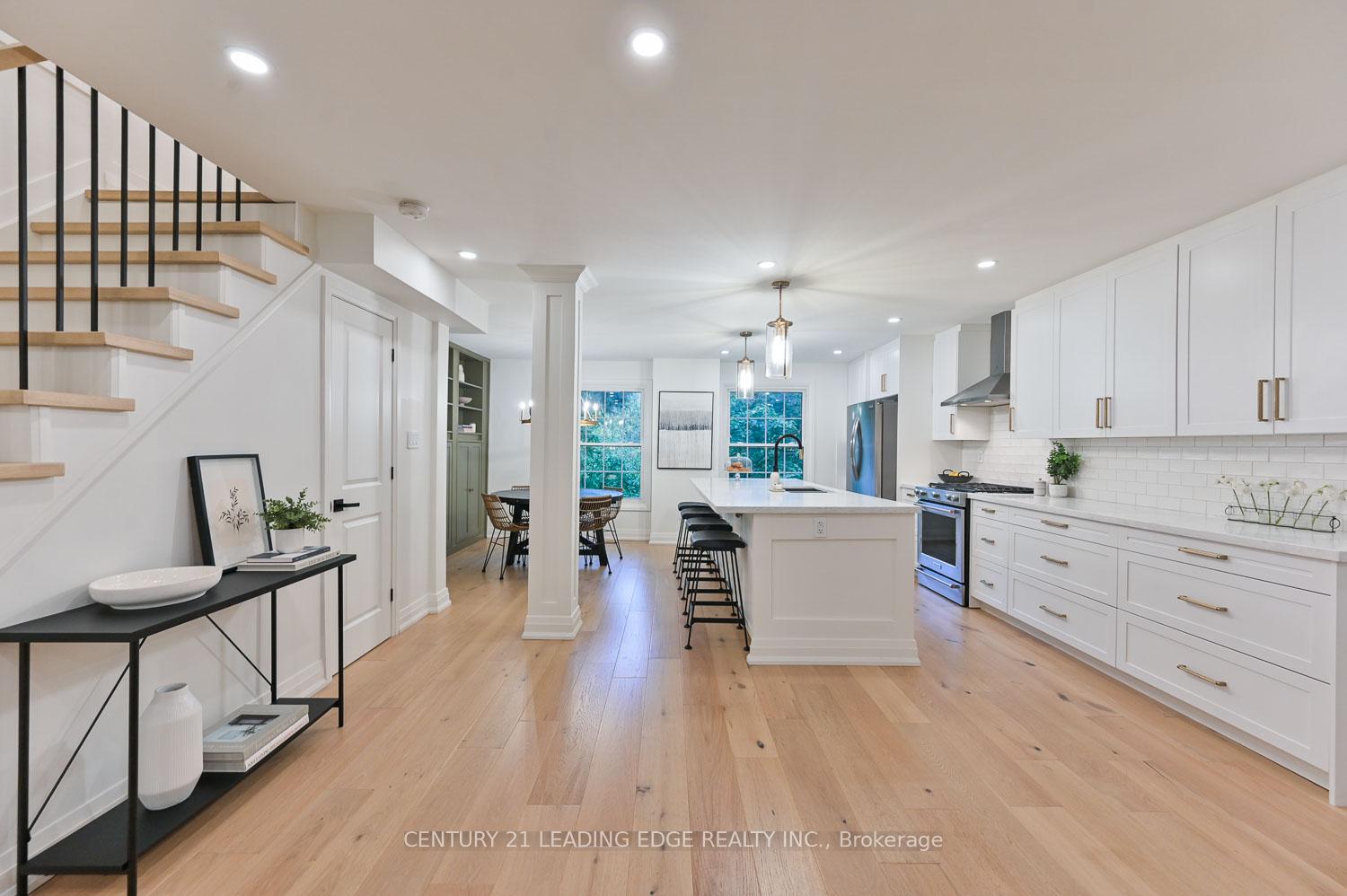 Photo 11 of 2 Bramble Way, Markham, Markham Village — HOMEH