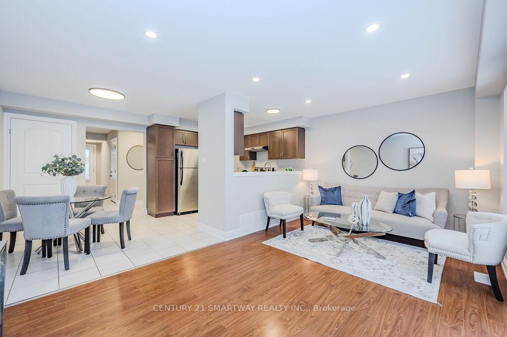 Photo 12 of 33 Arlington Crescent, Guelph, Pineridge/Westminster Woods — HOMEH