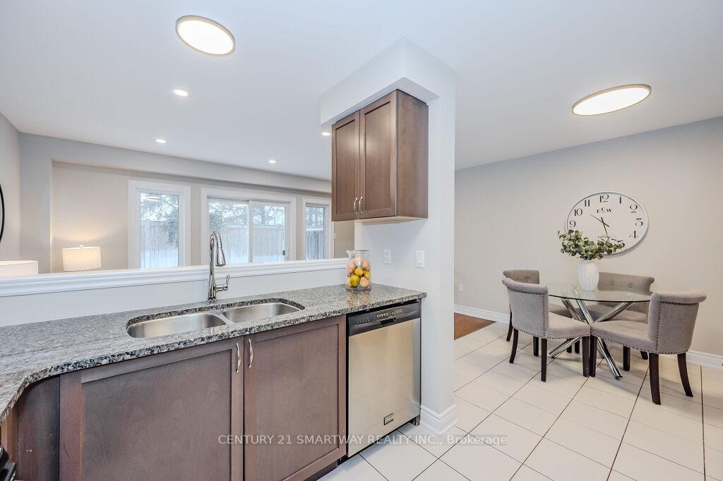Photo 19 of 33 Arlington Crescent, Guelph, Pineridge/Westminster Woods — HOMEH