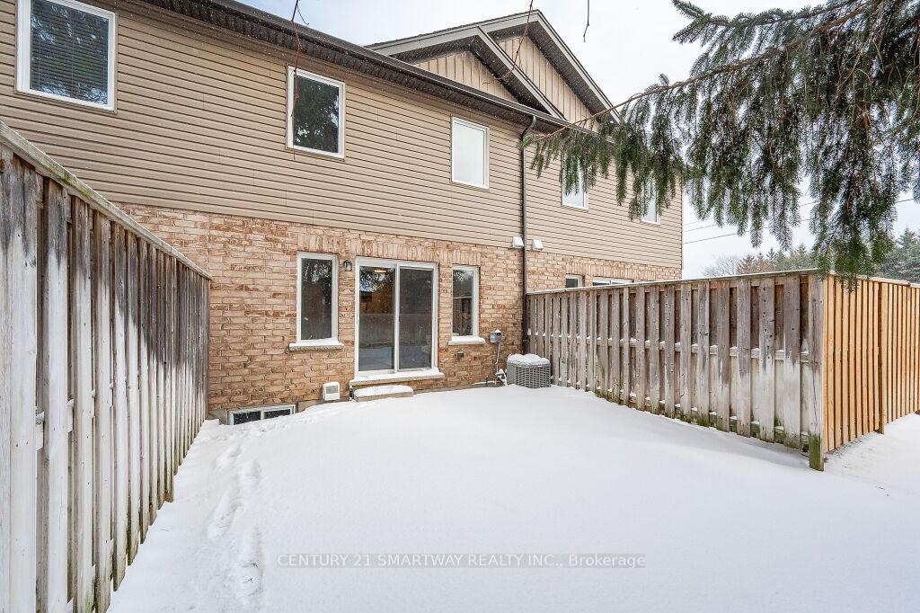 Photo 34 of 33 Arlington Crescent, Guelph, Pineridge/Westminster Woods — HOMEH