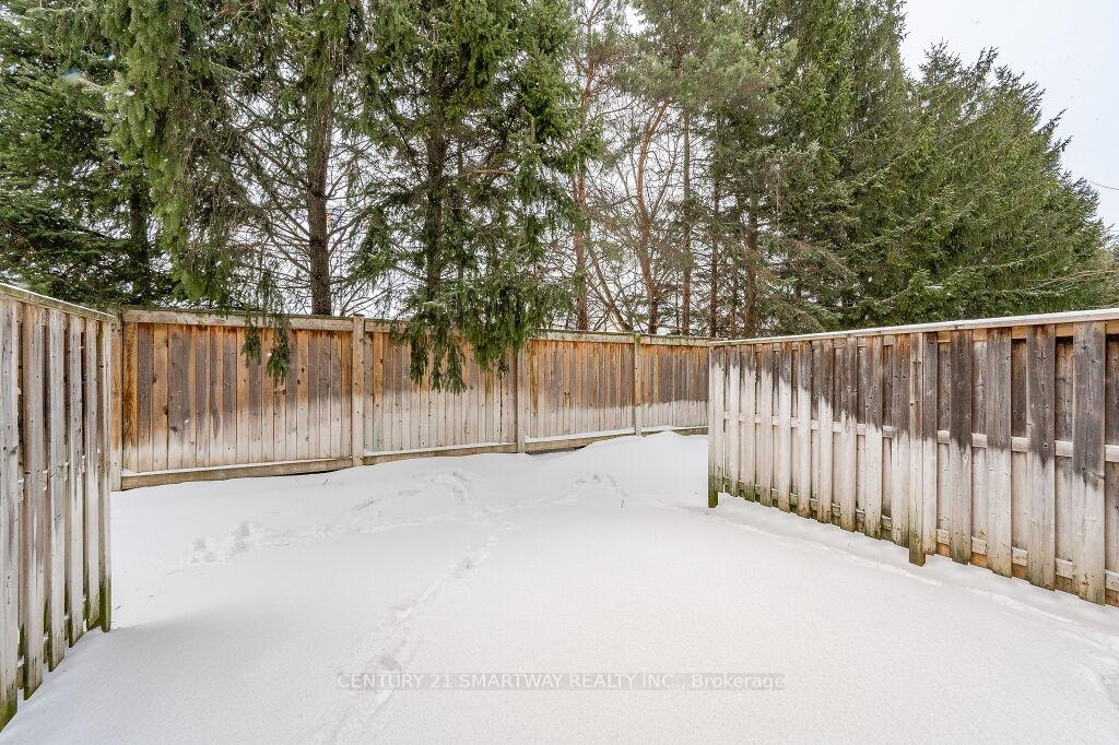 Photo 36 of 33 Arlington Crescent, Guelph, Pineridge/Westminster Woods — HOMEH