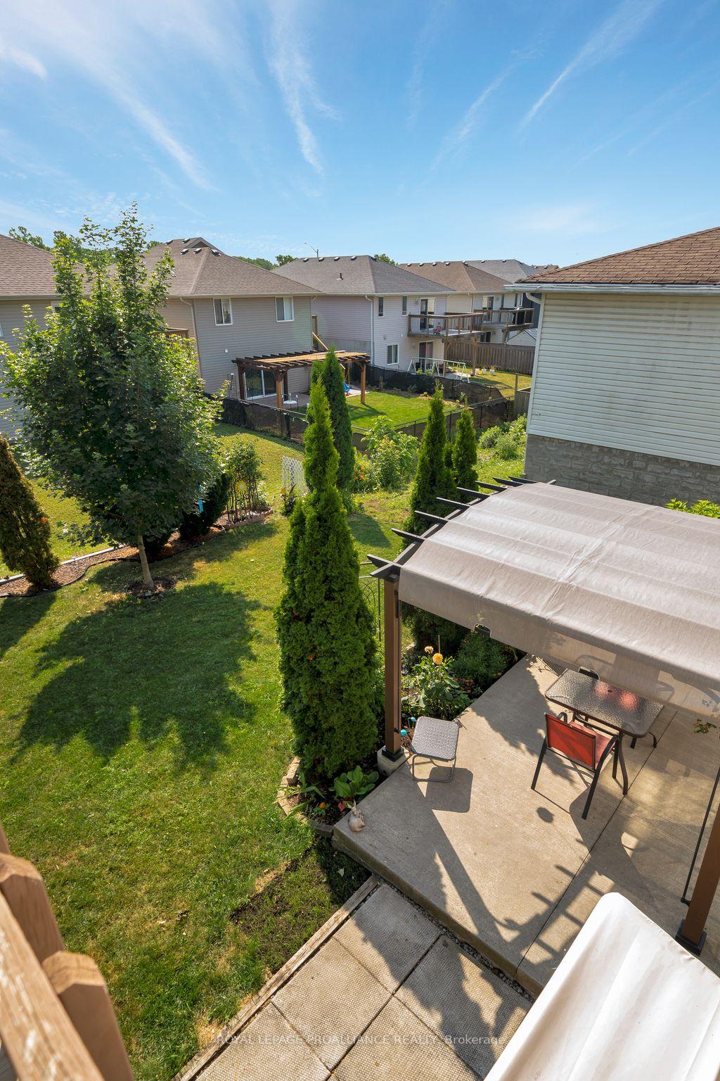Photo 13 of 119 University Avenue, Belleville, Belleville Ward — HOMEH