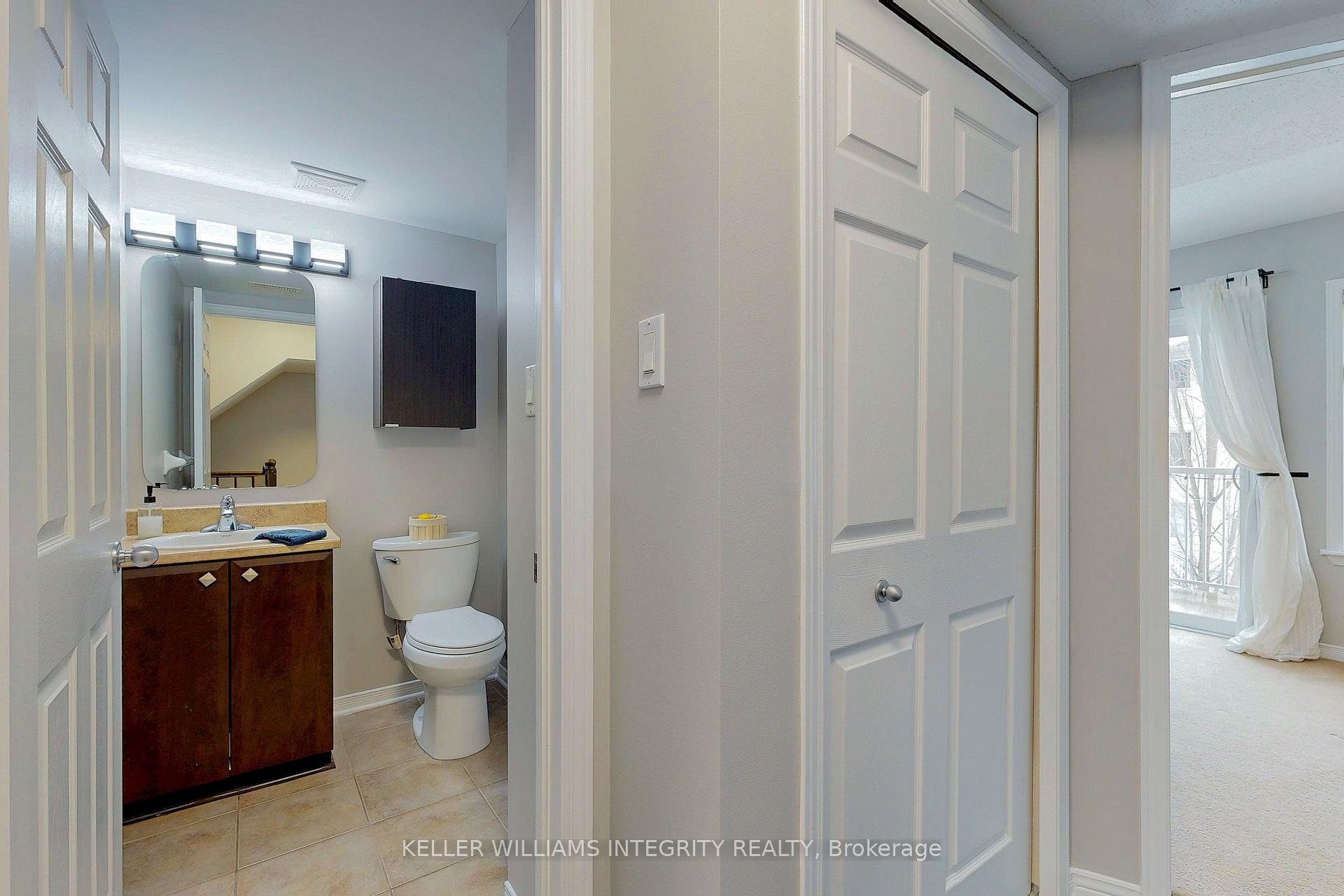 Photo 4 of Unit 10, 638 Reardon, Ottawa, Heron Gate/Industrial Park — HOMEH
