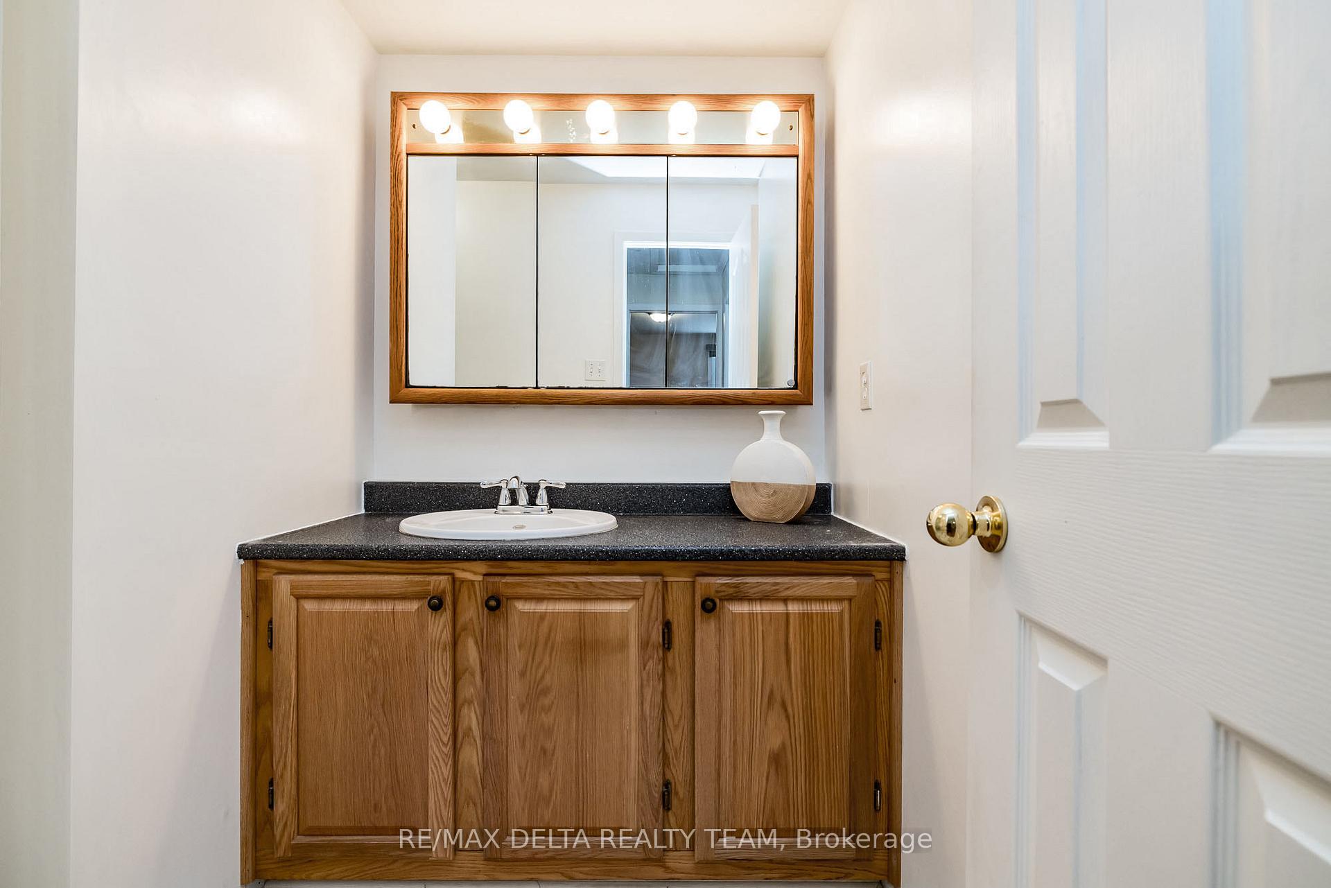 Photo 20 of Unit 190, 1558 Lassiter Terrace, Ottawa, Beaconwood — HOMEH