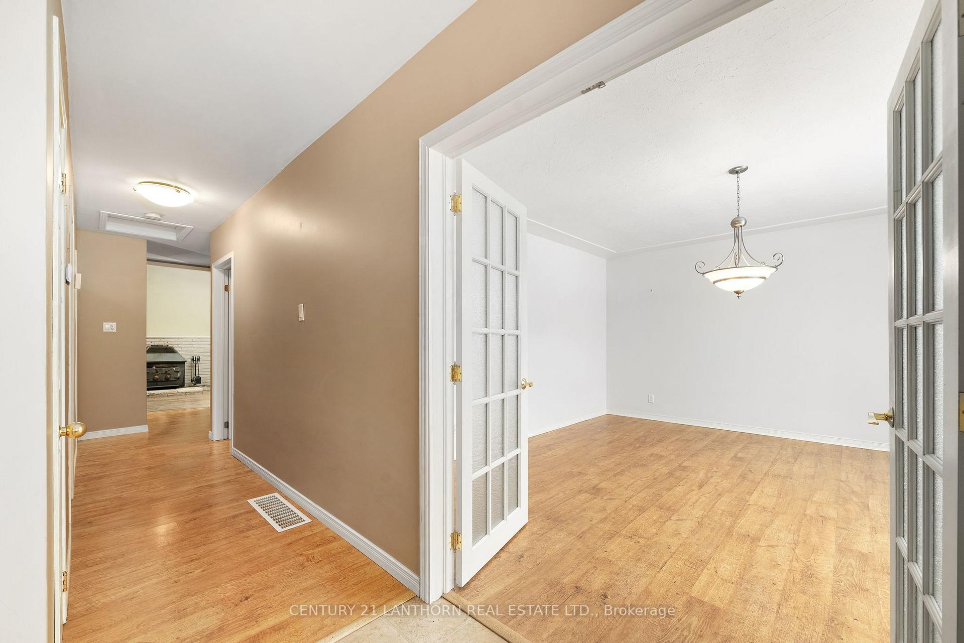 Photo 4 of 87 Sanford Street, Brighton — HOMEH