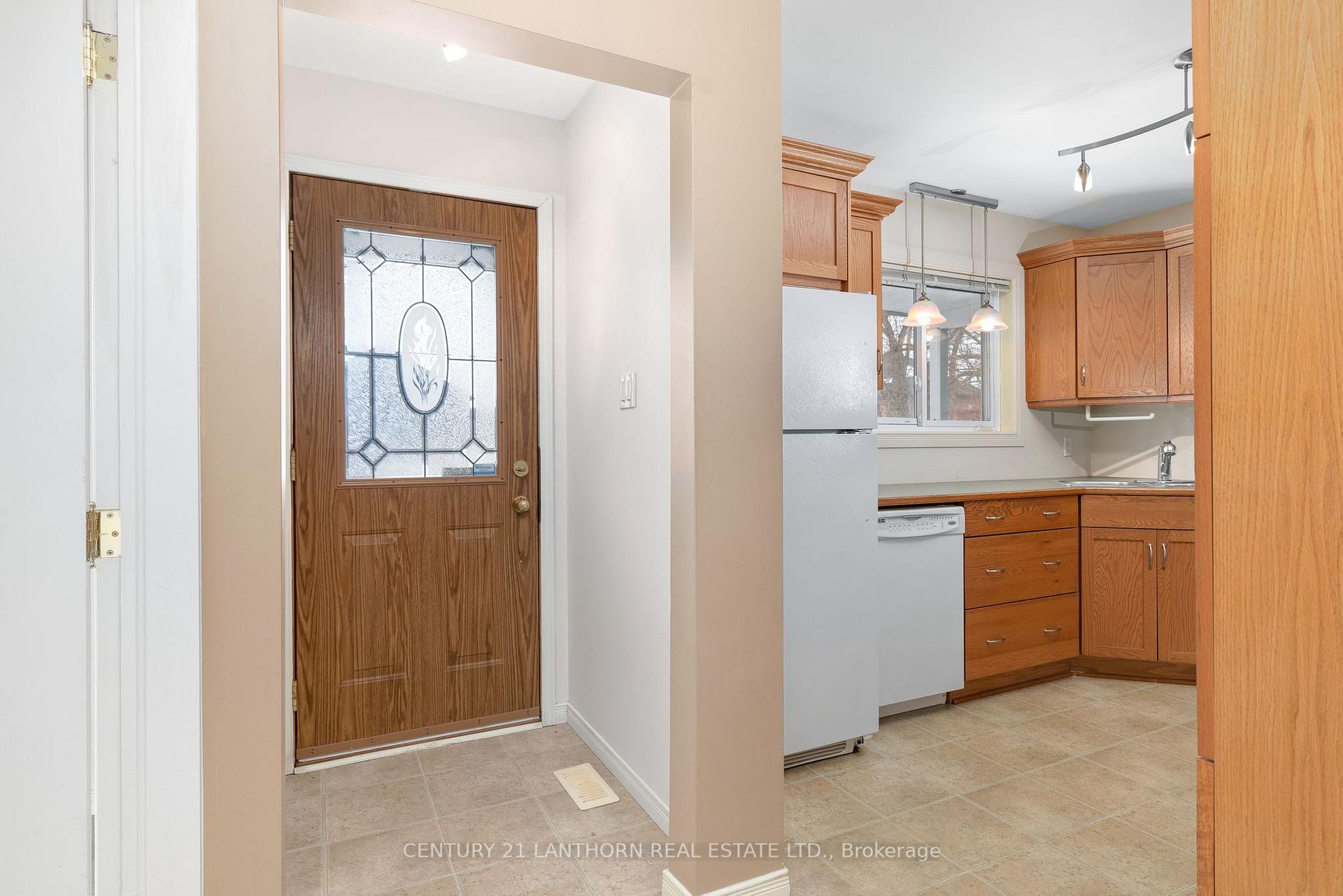 Photo 10 of 87 Sanford Street, Brighton — HOMEH