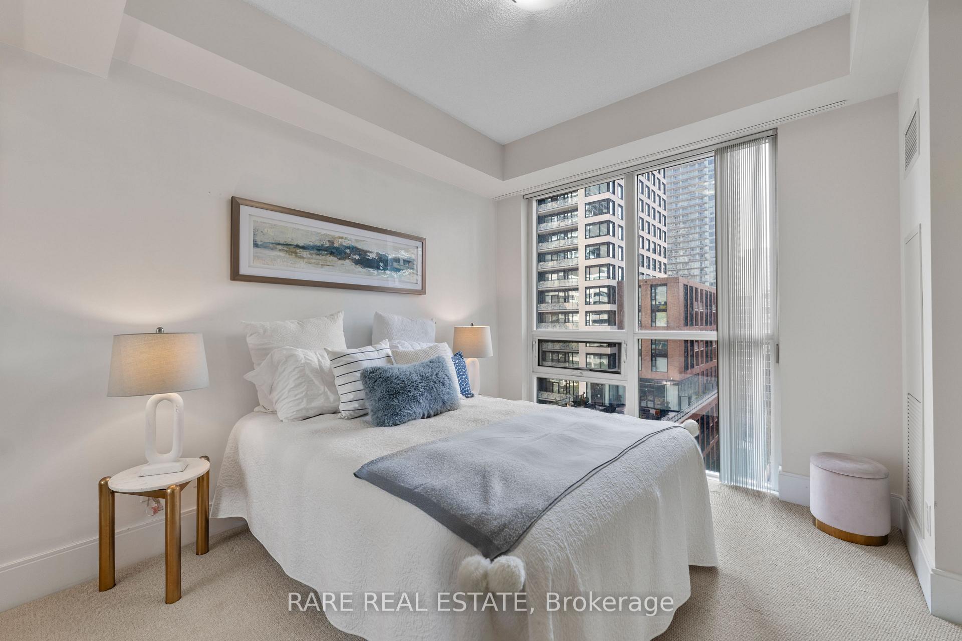 Photo 20 of Unit 715, 70 Roehampton Avenue, Toronto, Mount Pleasant West — HOMEH
