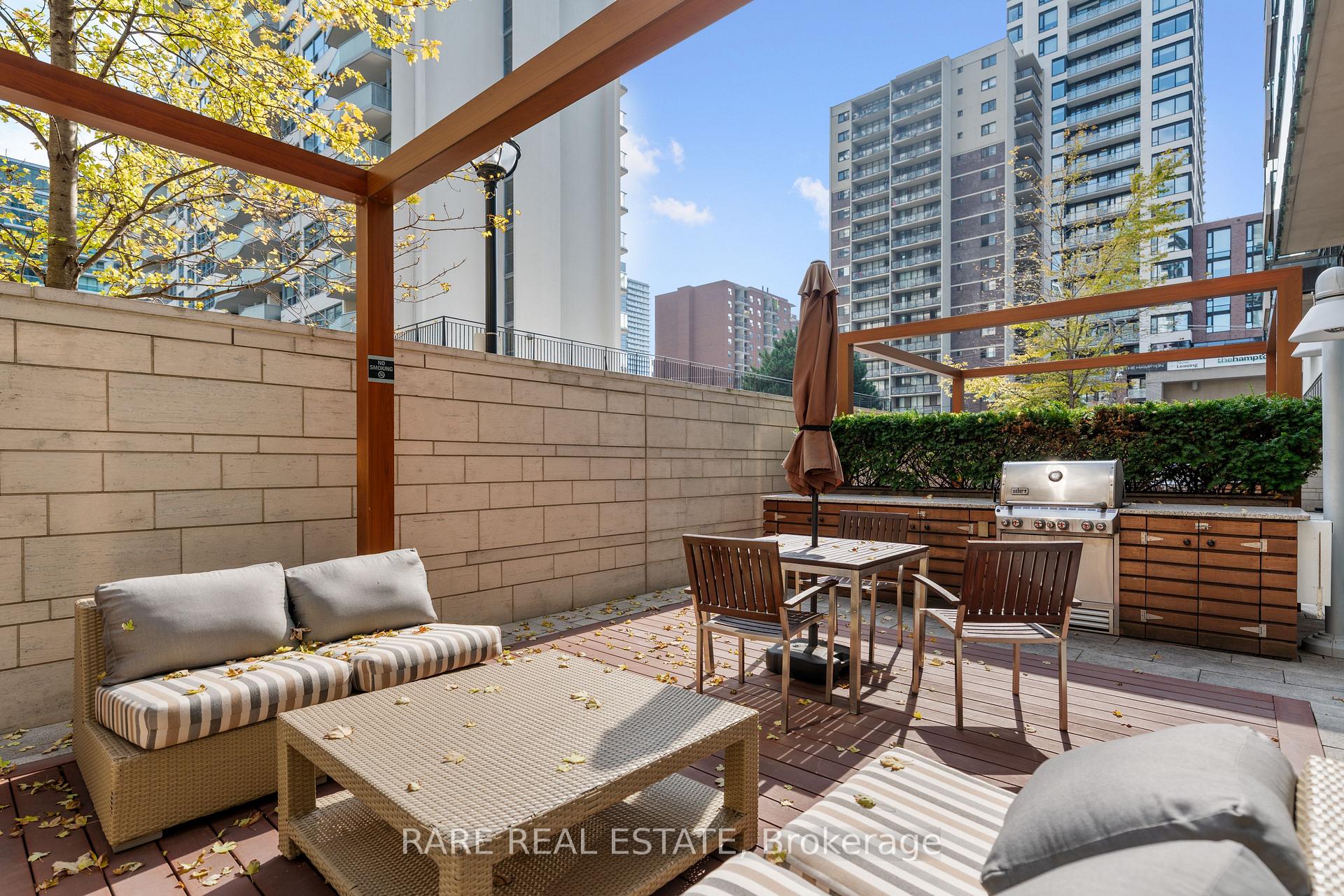 Photo 35 of Unit 715, 70 Roehampton Avenue, Toronto, Mount Pleasant West — HOMEH